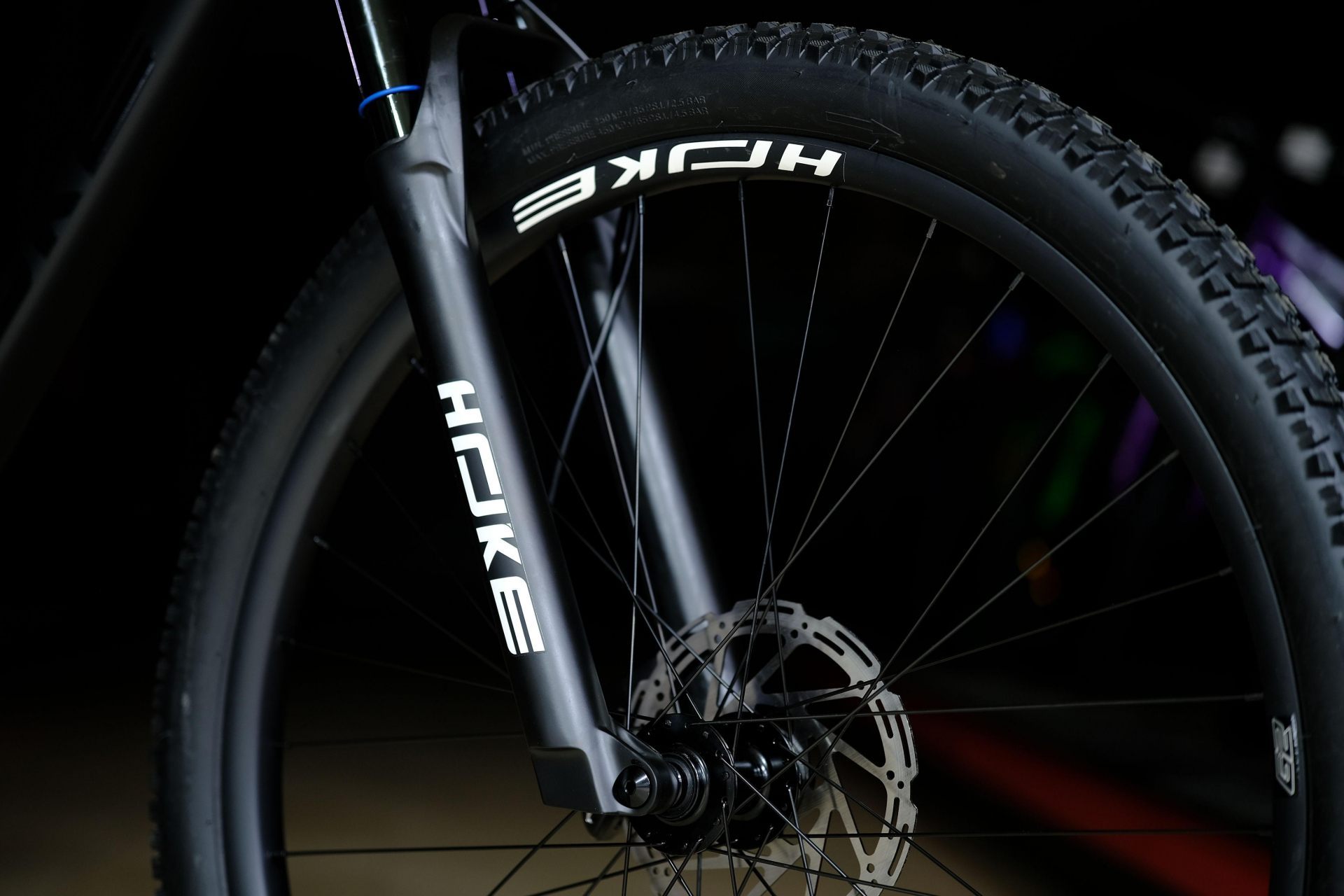 Обод 29 двойной усиленный ширина 36 mm, втулки алюминиевые на промах и осях HOKE 11 Way 29 HD матовый чёрный-серый 19